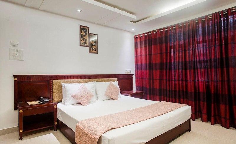 Vijay Intercontinental Hotell Kanpur Exteriör bild